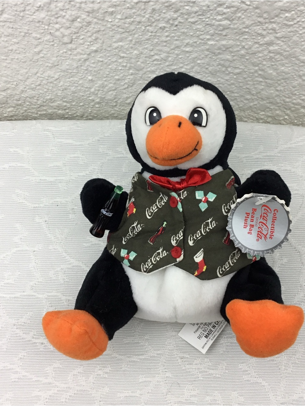 Coca Cola Penguin Plush Vintage Beanbad Plush 1998 With Tag Collectible.